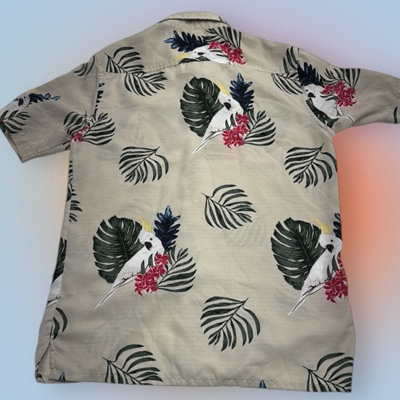 CROFT & BARROW Men’s Small Tropical Parrot Hawaiian Shirt - Picture 4 of 5